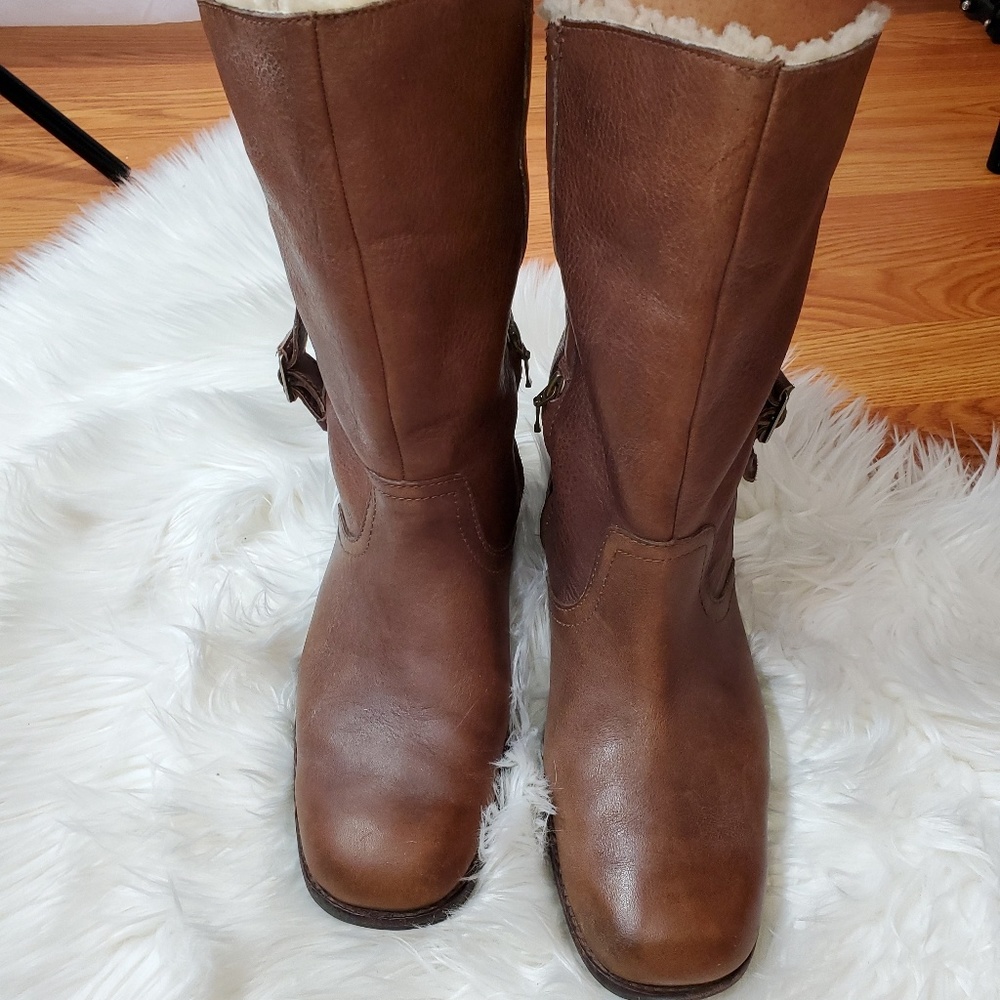 UGG leather boots size 8